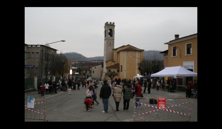 Tutti in piazza!!